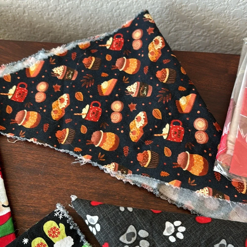 Assorted pet bandana bundle -6 total